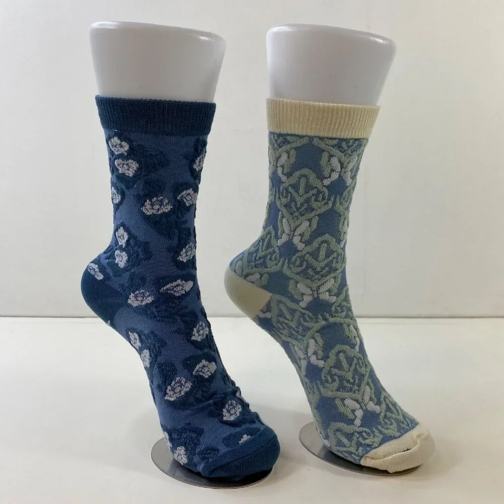 Womens Floral Pattern Crew Socks Set 2 Flowers Paisley Blue Green White